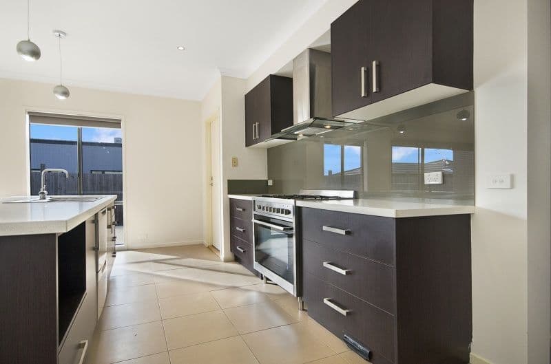90 Province Boulevard, HIGHTON VIC 3216, Highton - Thumbnail 4