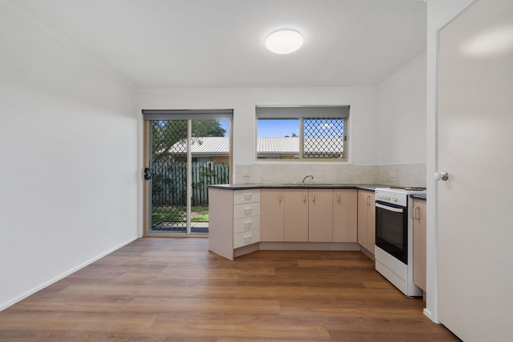 38 Wallace Street, Caboolture QLD 4510, Caboolture - Thumbnail 4
