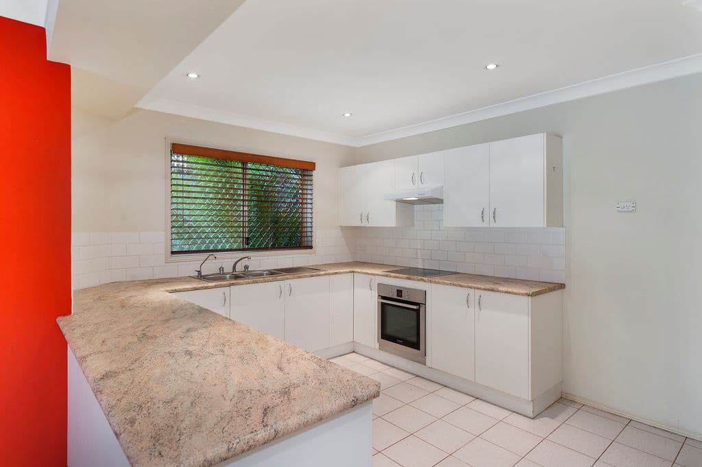 182-184 Leacocks Lane, Casula NSW 2170, Casula - Thumbnail 2