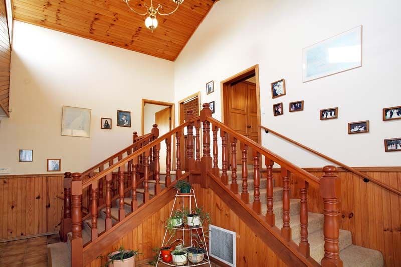 1   Summerhill Avenue, WHEELERS HILL VIC 3150, Wheelers Hill - Thumbnail 6