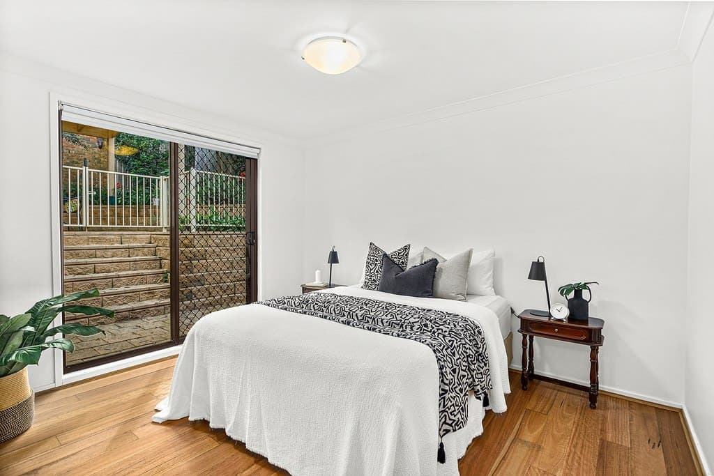 2/28 Robertson Street, Coniston - Thumbnail 6