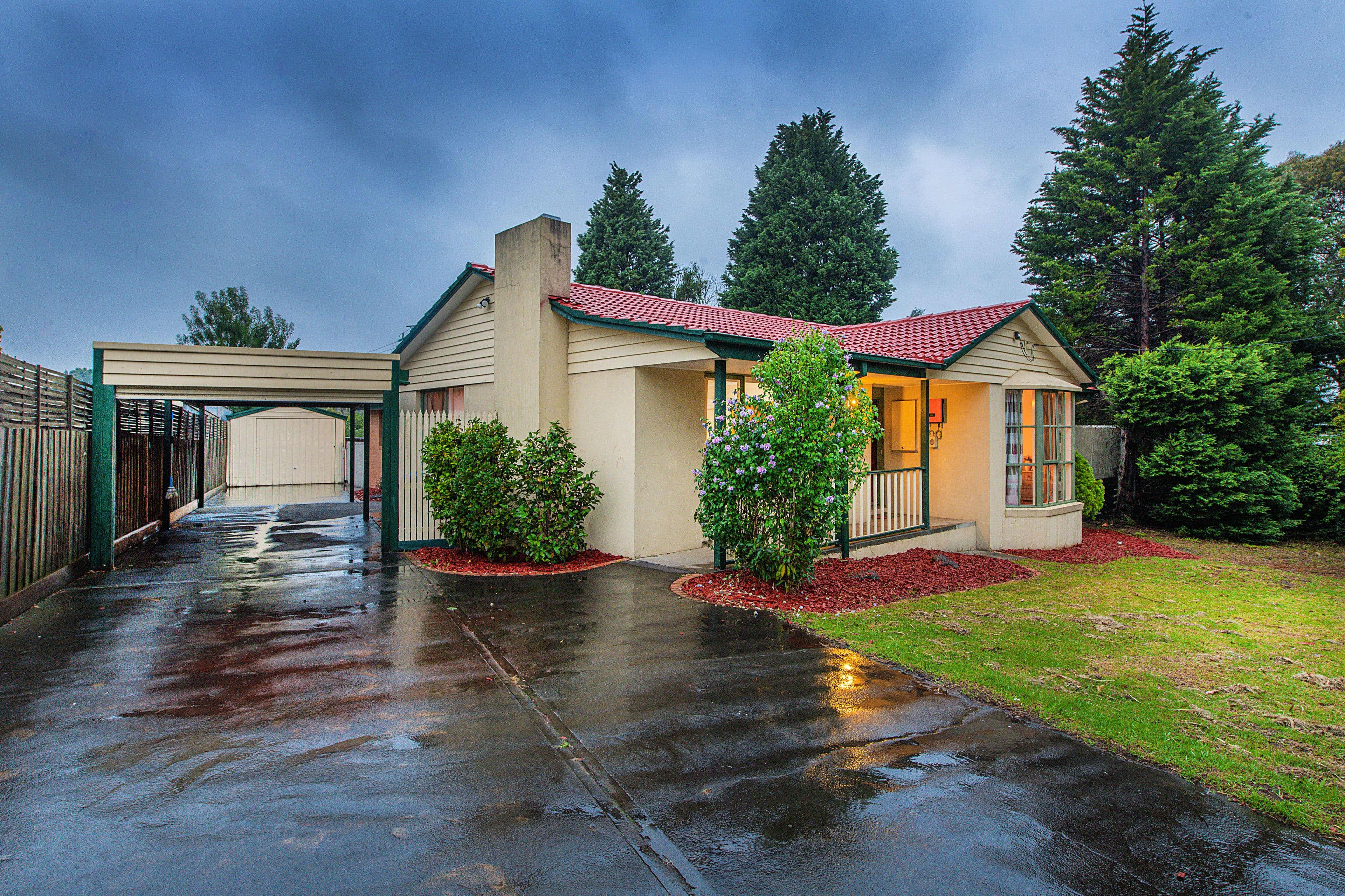 2 Lloyd Street, Knoxfield VIC 3180, Knoxfield - Thumbnail 2