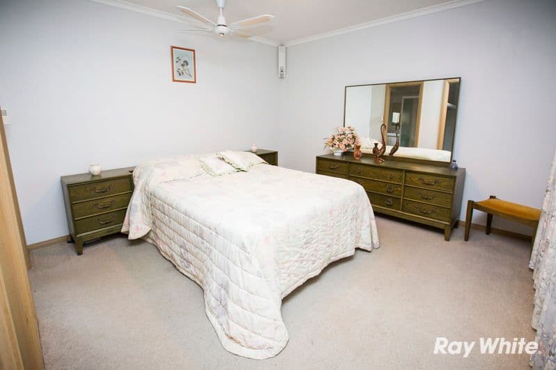 13 Benor Court, PAKENHAM VIC 3810, Pakenham - Thumbnail 7