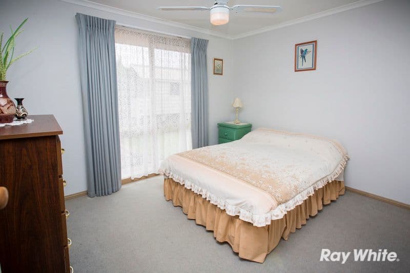 13 Benor Court, PAKENHAM VIC 3810, Pakenham - Thumbnail 8