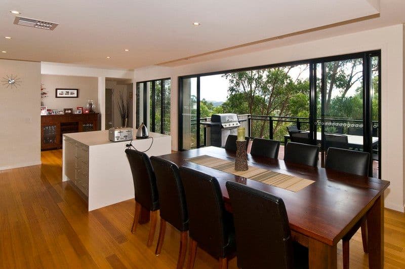 19 Buckingham Way, ELANORA QLD 4221, Elanora - Thumbnail 5