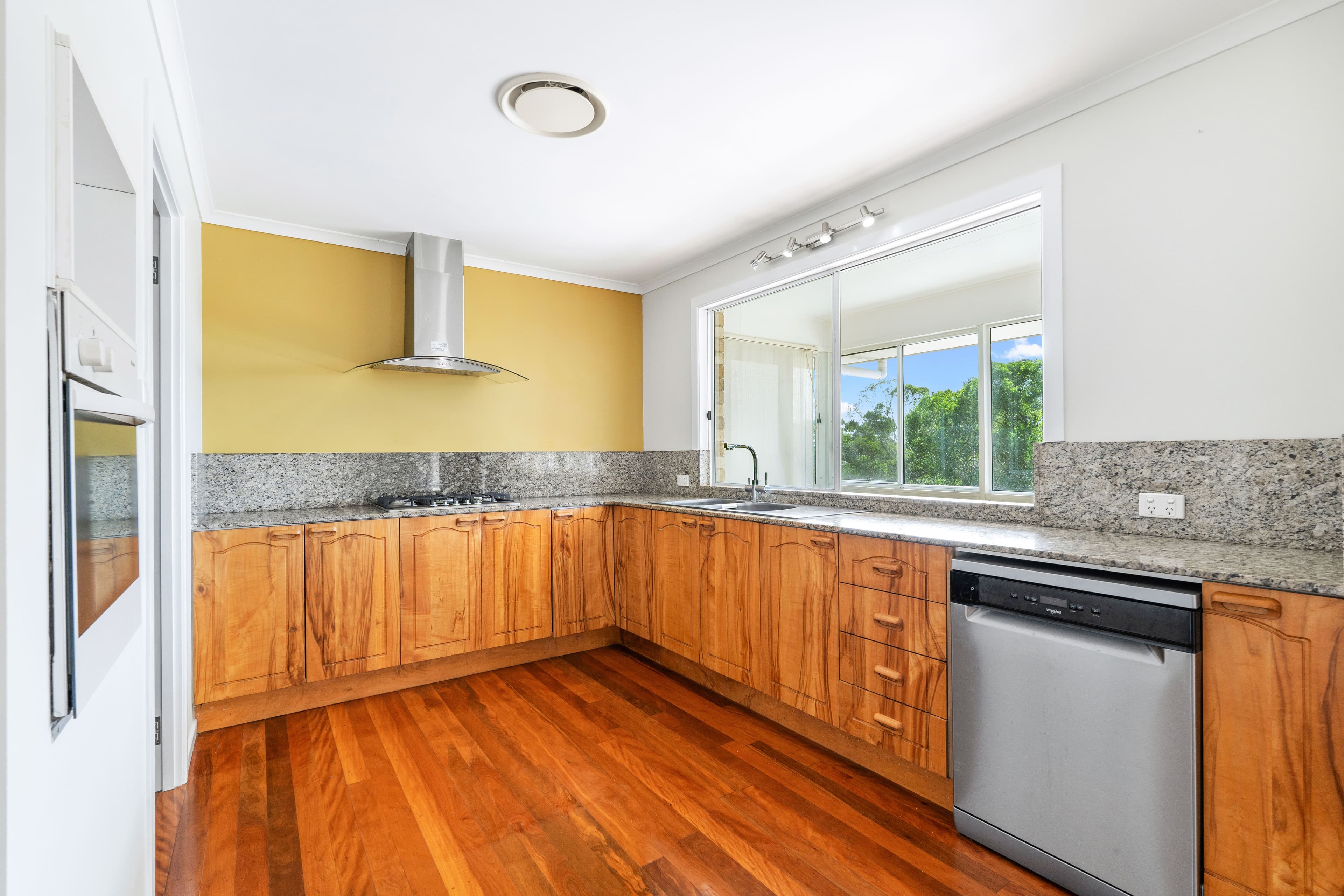 37 Broadway Drive, Craignish QLD 4655, Craignish - Thumbnail 8
