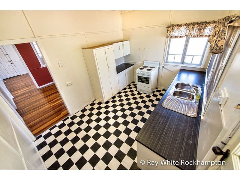 24 Eton Street, WEST ROCKHAMPTON QLD 4700, West Rockhampton - Thumbnail 2