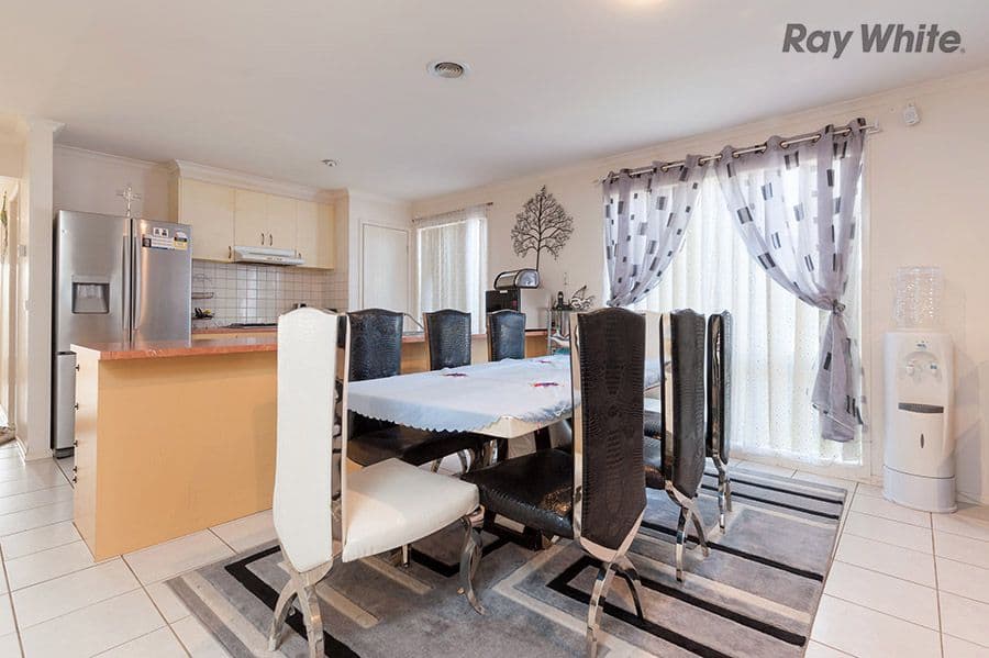 19 Pendragon Crescent, Derrimut VIC 3030, Derrimut - Thumbnail 5