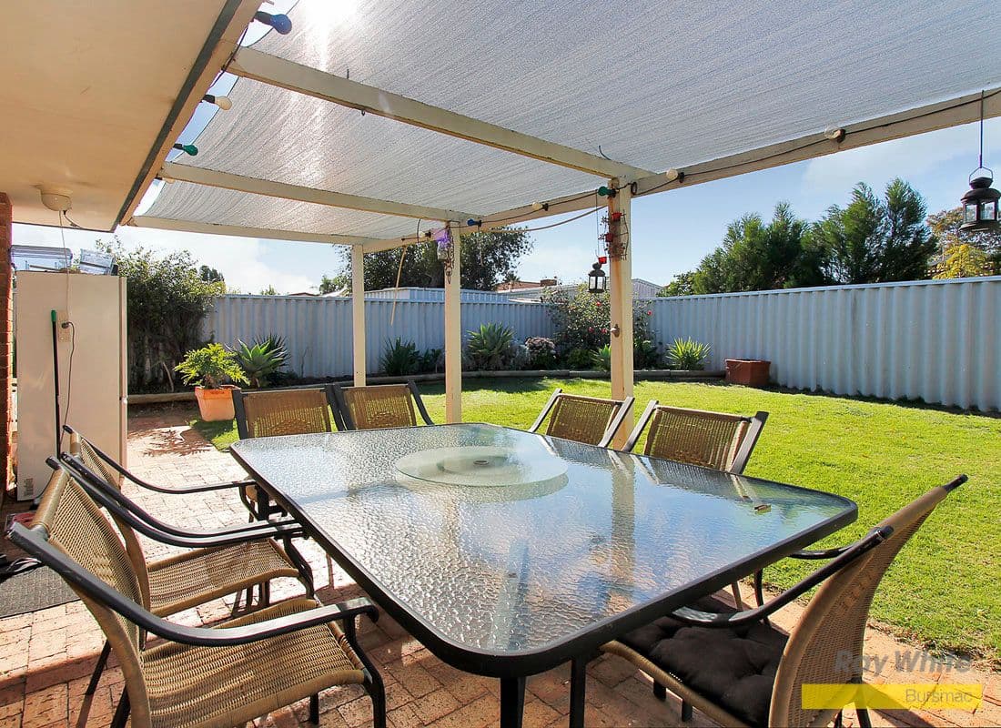21 Leveque Ramble, BALLAJURA WA 6066, Ballajura - Thumbnail 2