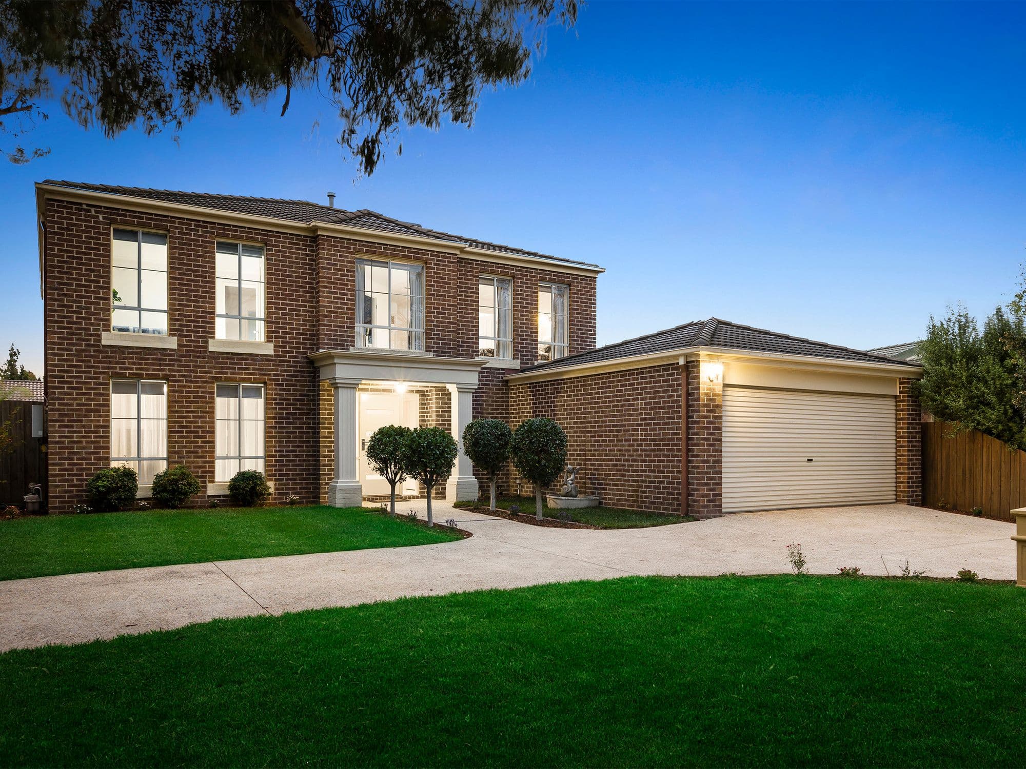 7 Holder Place, Berwick VIC 3806, Berwick - Thumbnail 2