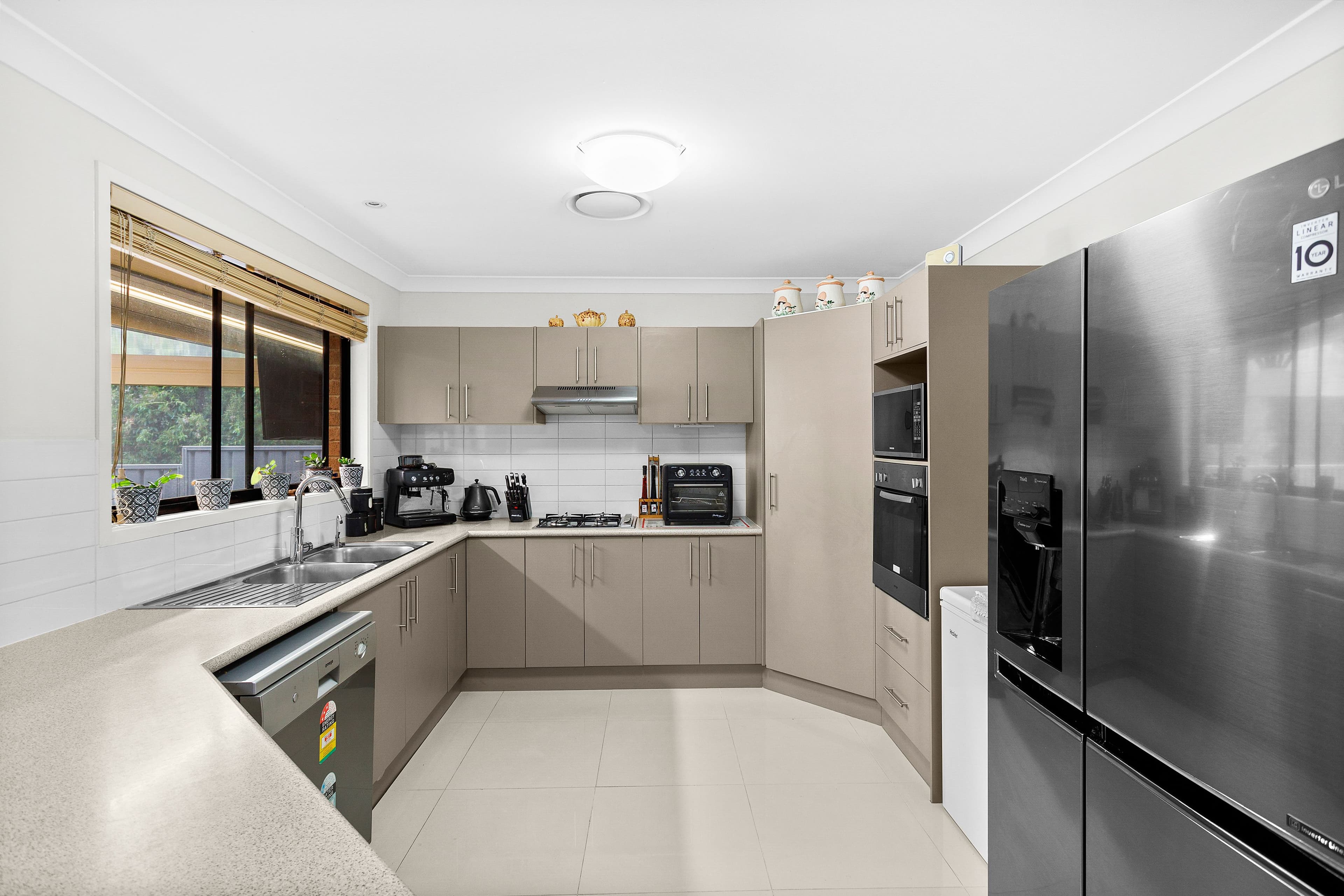 115 Daintree Drive, Albion Park NSW 2527, Albion Park - Thumbnail 3