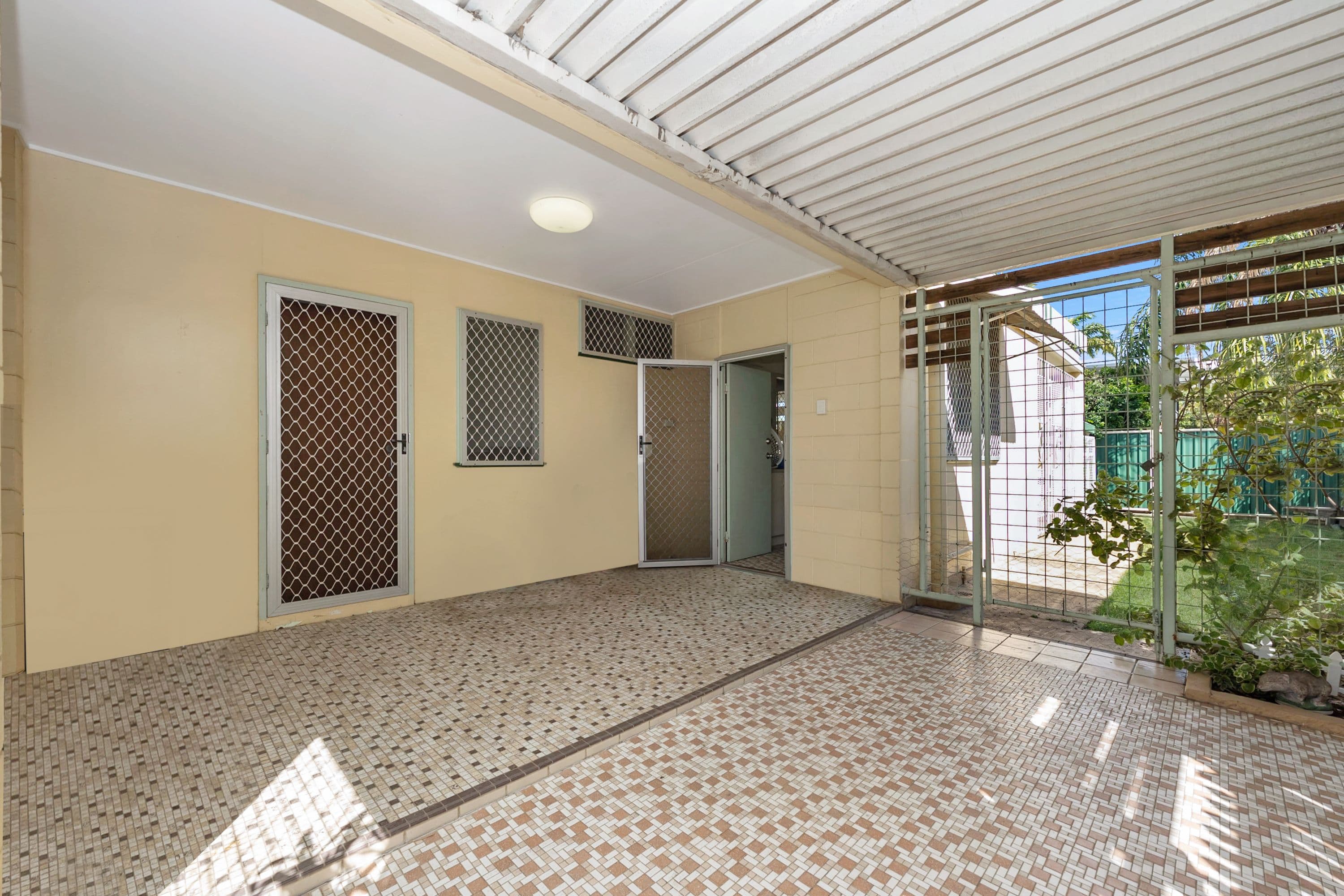 22 Sunderland Street, Garbutt QLD 4814, Garbutt - Thumbnail 7