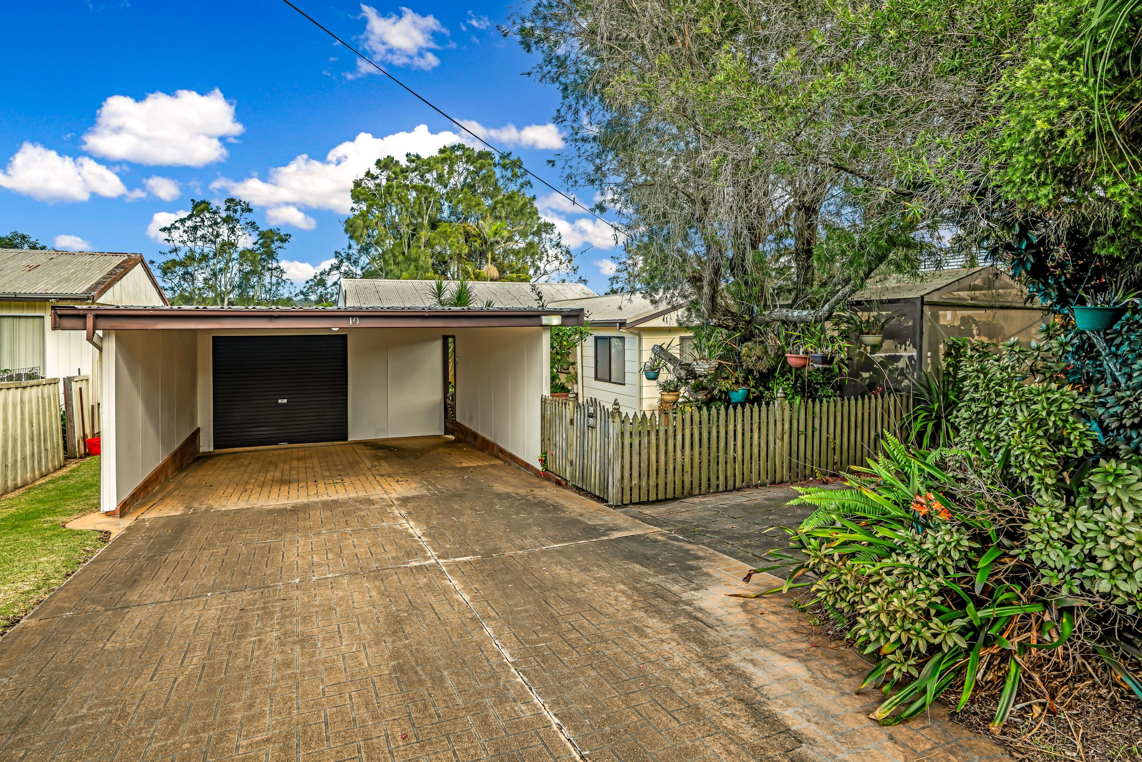 10 Crookhaven Drive, Greenwell Point NSW 2540, Greenwell Point - Thumbnail 2