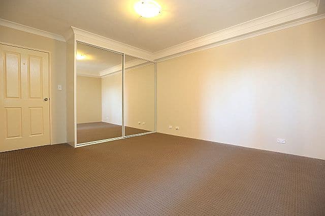 174 Chapel Road South, BANKSTOWN NSW 2200, Bankstown - Thumbnail 4