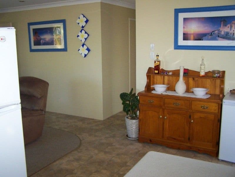 15 Skelton Drive, YEPPOON QLD 4703, Yeppoon - Thumbnail 6