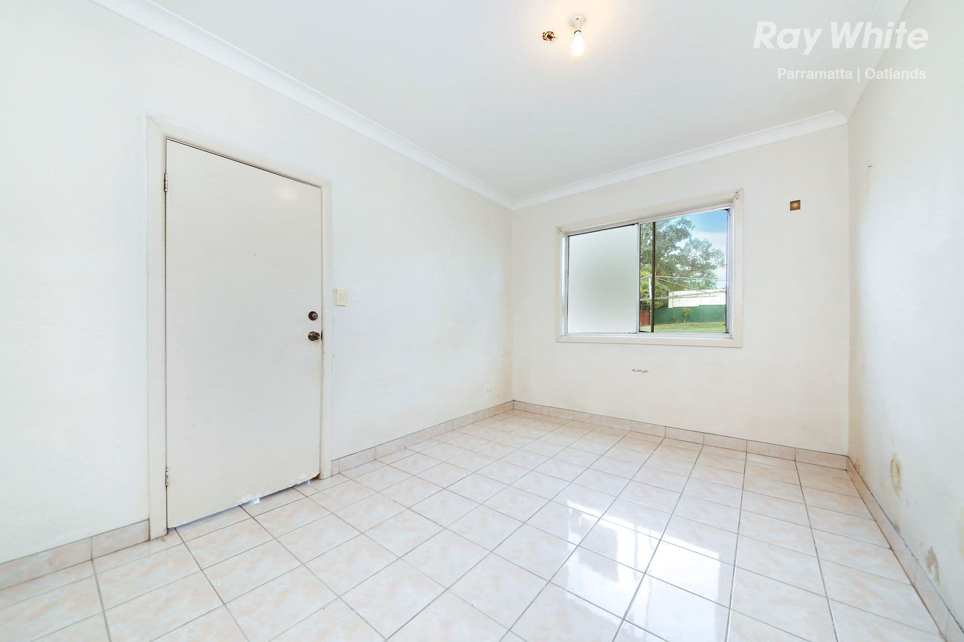 1 O'Neill Street, Guildford - Thumbnail 7