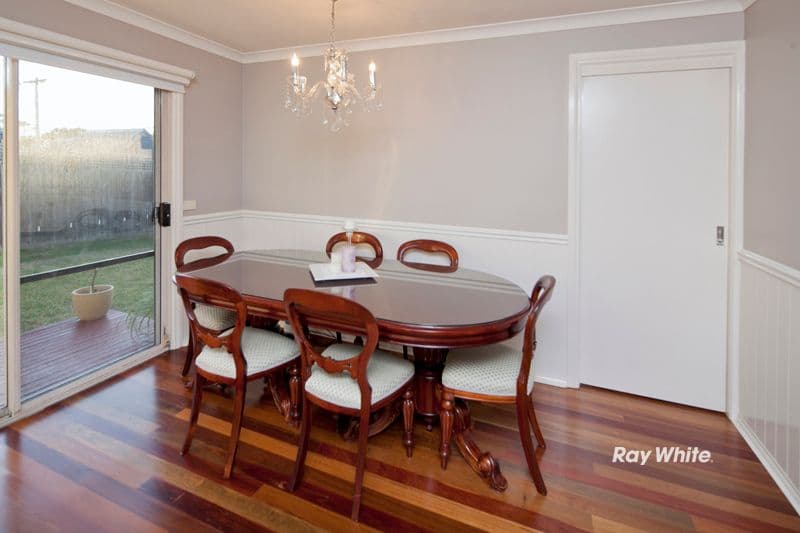 16 Bayview Road, MORNINGTON VIC 3931, Mornington - Thumbnail 4