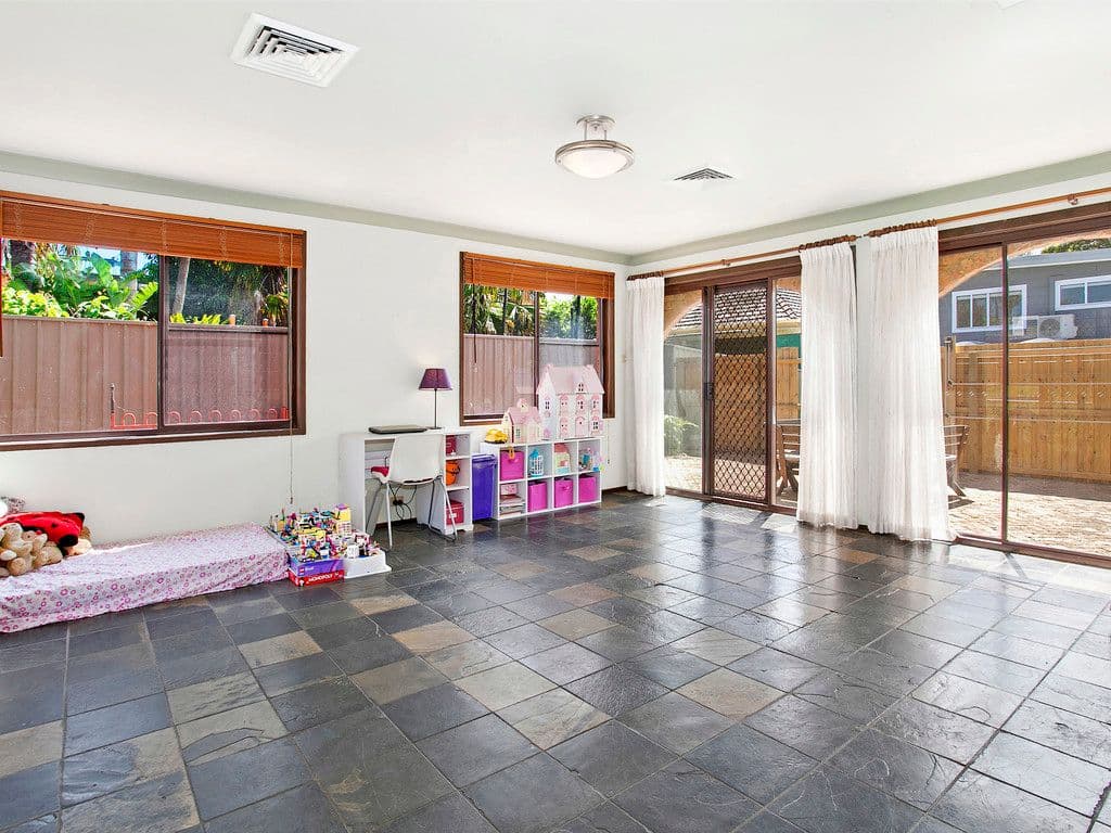 17 Club Lane, Helensburgh - Thumbnail 2