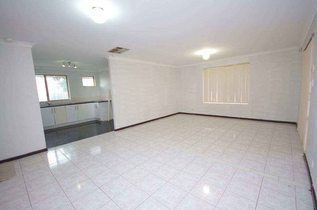 38 Farnesian Circle, Mirrabooka WA 6061, Mirrabooka - Thumbnail 2