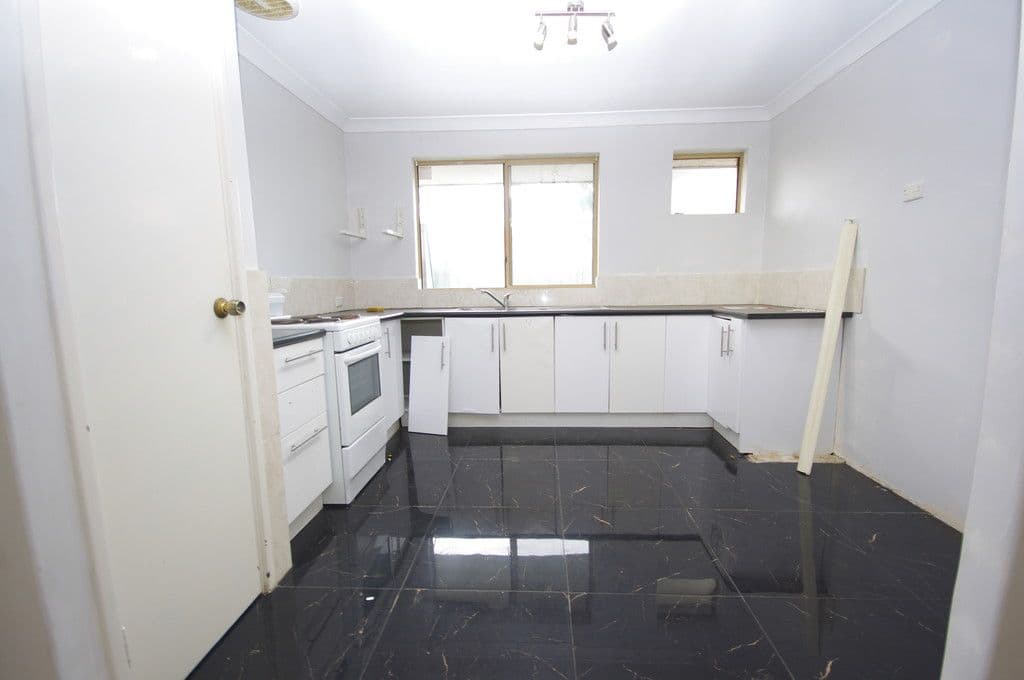 38 Farnesian Circle, Mirrabooka WA 6061, Mirrabooka - Thumbnail 7