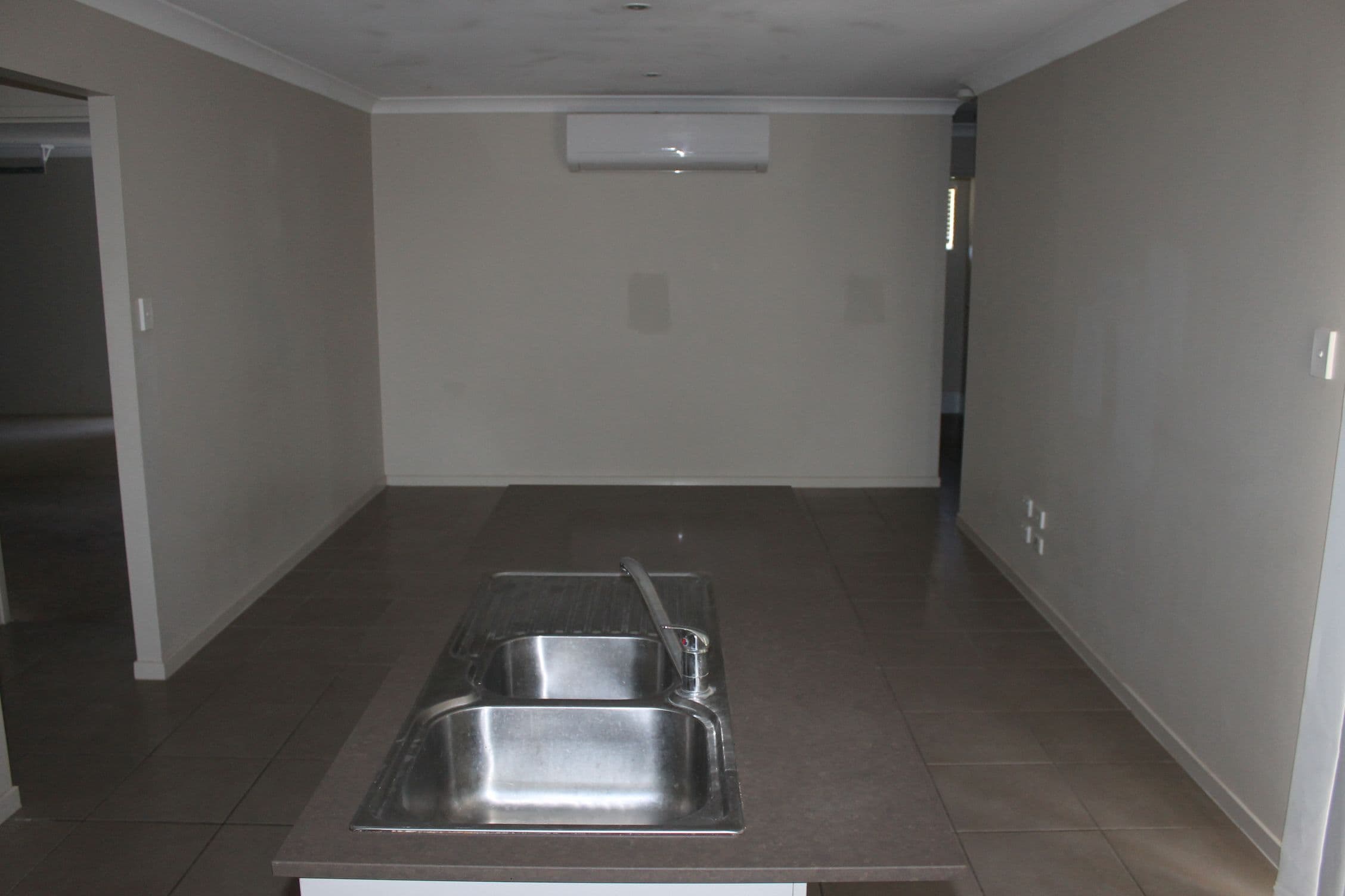 32 Gosden Drive, Dalby QLD 4405, Dalby - Thumbnail 4