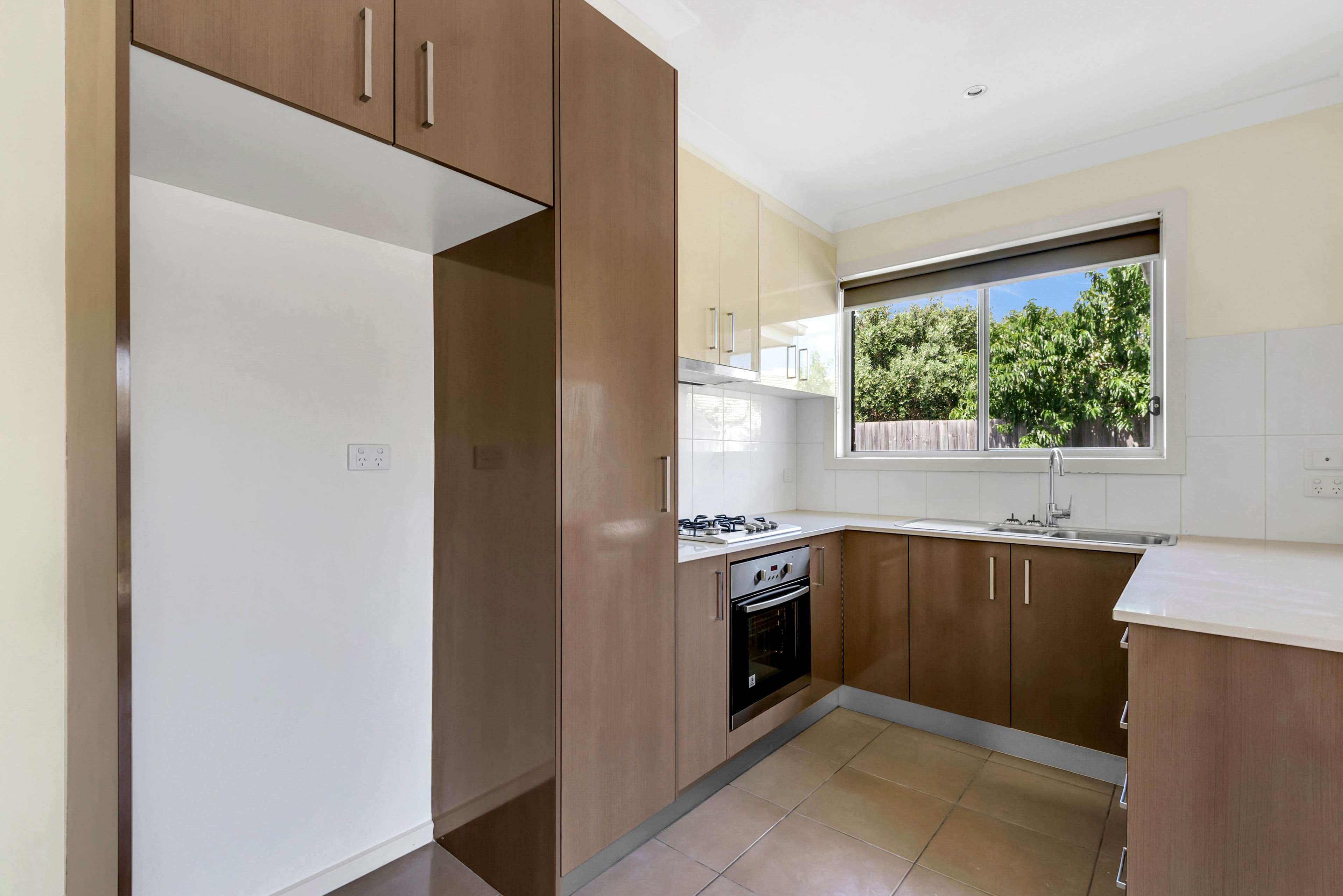 27 Anderson Street, Lalor VIC 3075, Lalor - Thumbnail 3