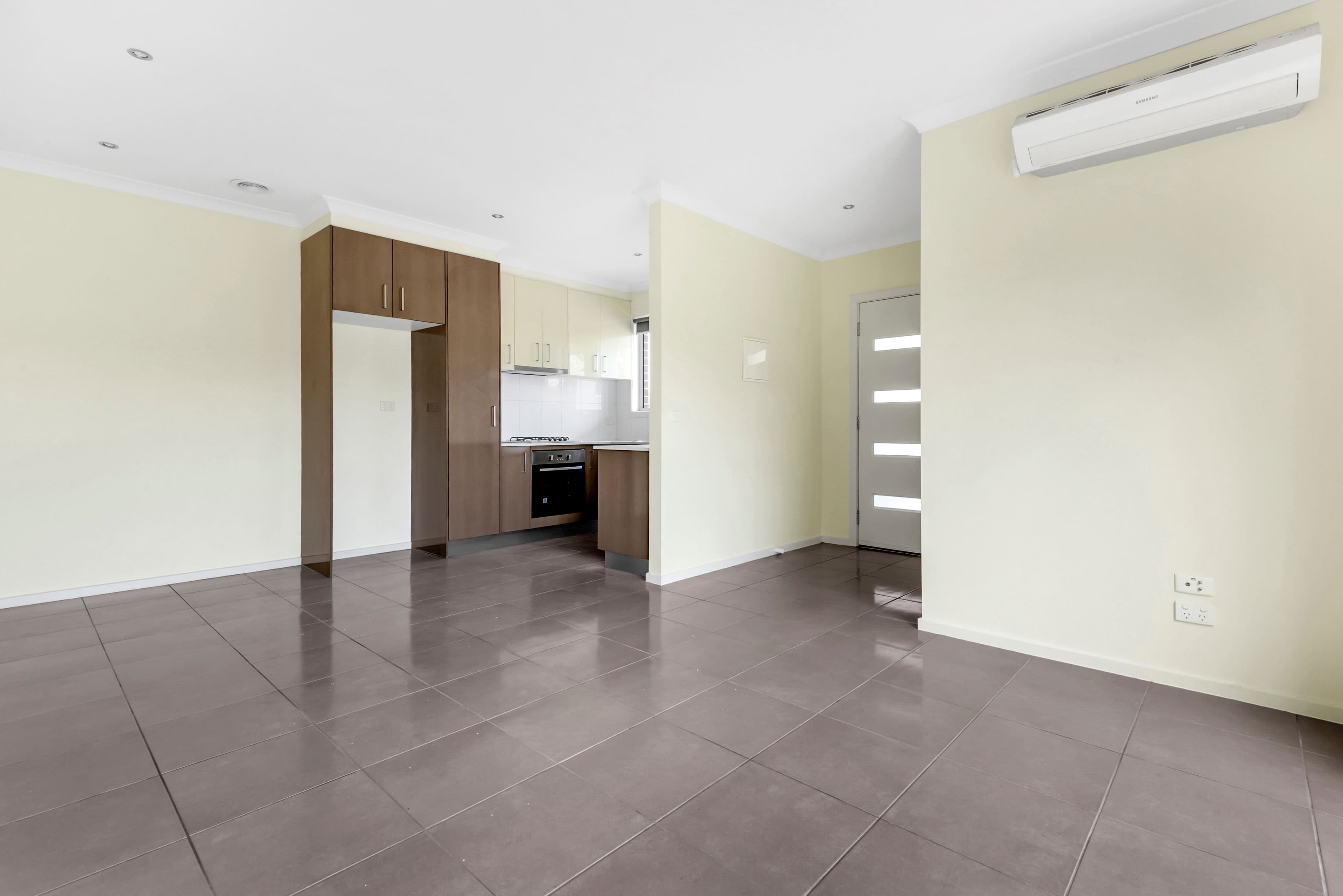 27 Anderson Street, Lalor VIC 3075, Lalor - Thumbnail 4