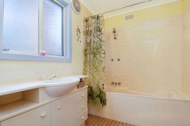 52 Kilkenny Parade, BERKELEY VALE NSW 2261, Berkeley Vale - Thumbnail 8