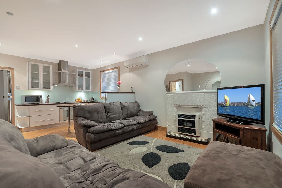 35 Barrington Avenue, Enfield SA 5085, Enfield - Thumbnail 4