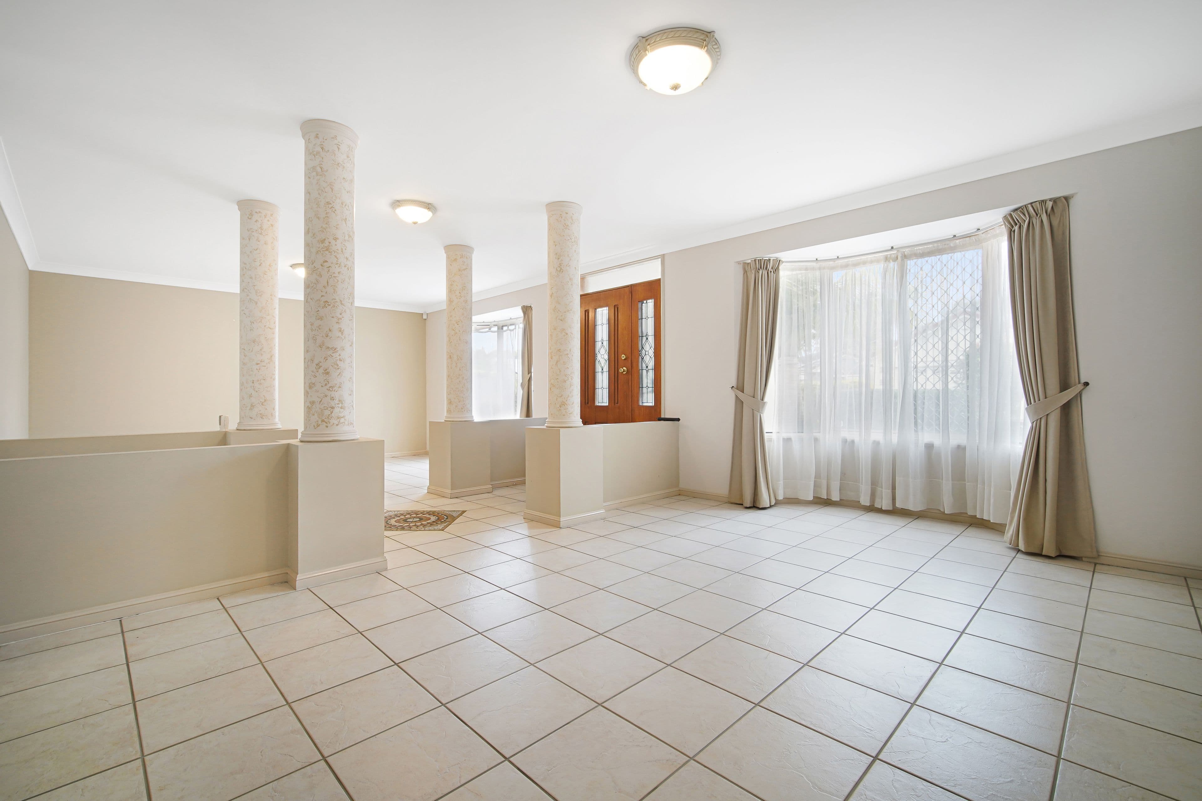 25 Concord Circuit, Robina QLD 4226, Robina - Thumbnail 2