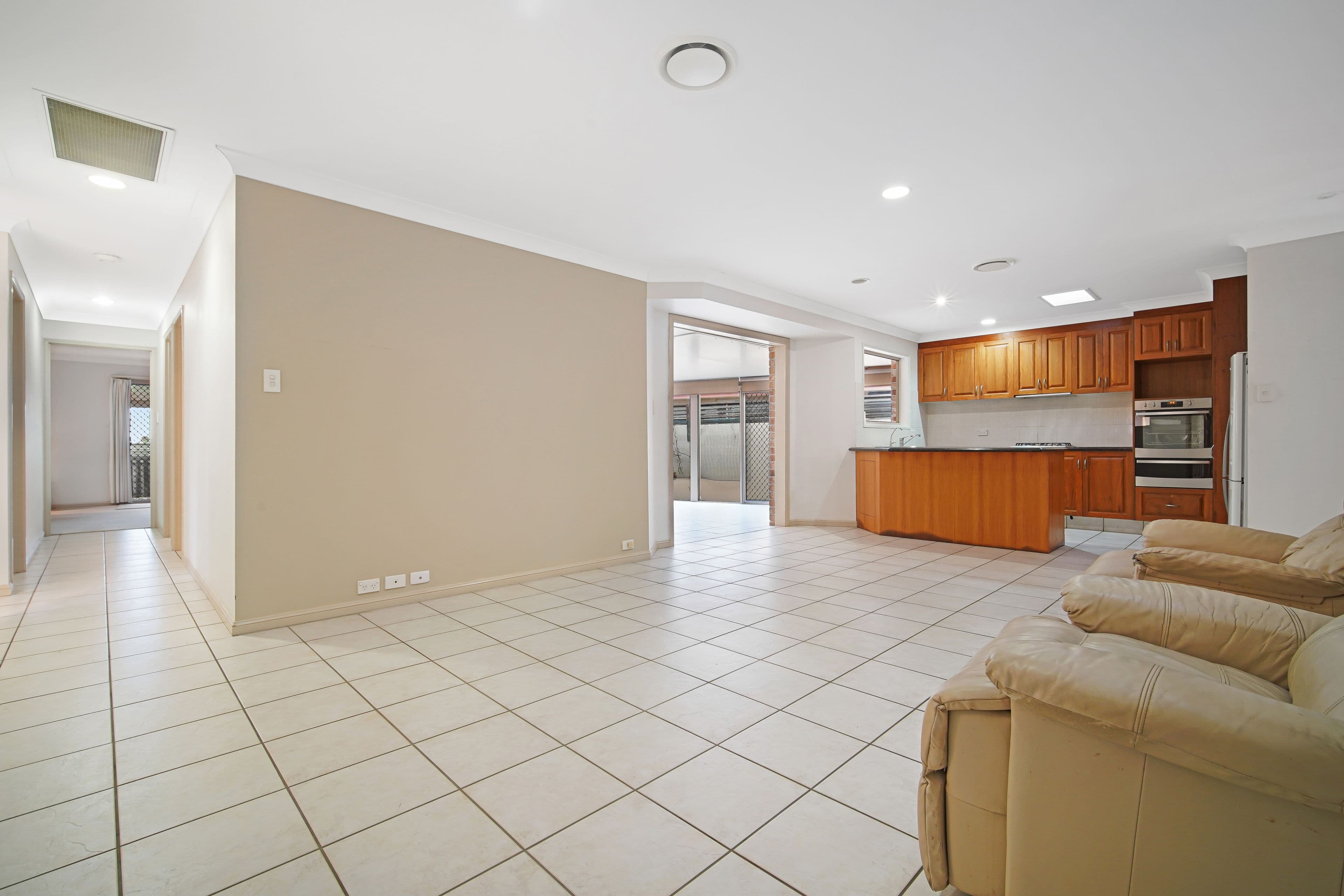 25 Concord Circuit, Robina QLD 4226, Robina - Thumbnail 6