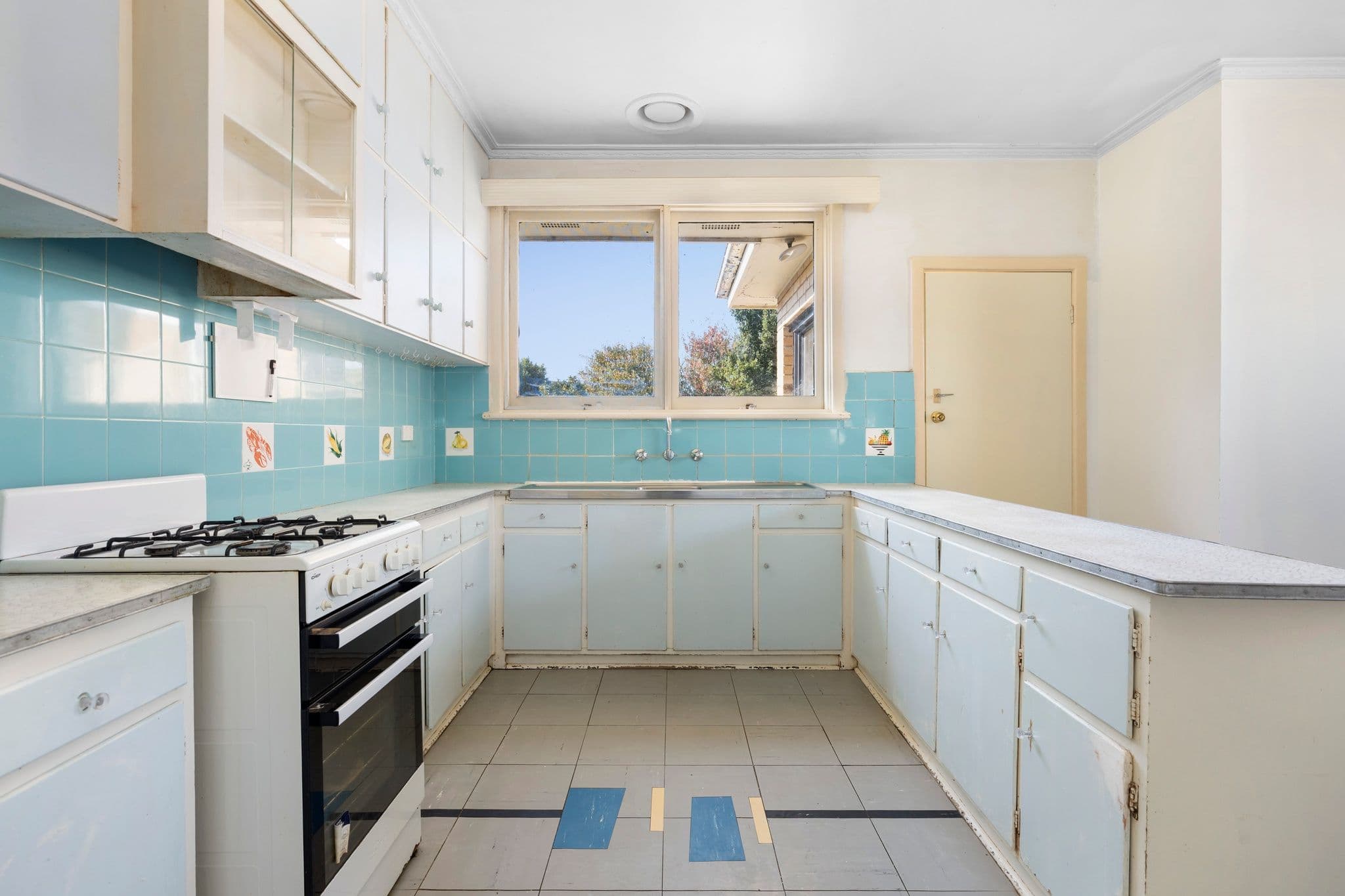 60 Rosewarne Avenue, Cheltenham VIC 3192, Cheltenham - Thumbnail 5