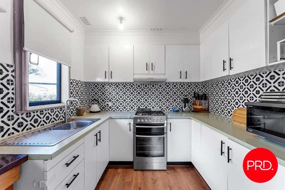 2 Hakea Street, KARABAR NSW 2620, Karabar - Thumbnail 2