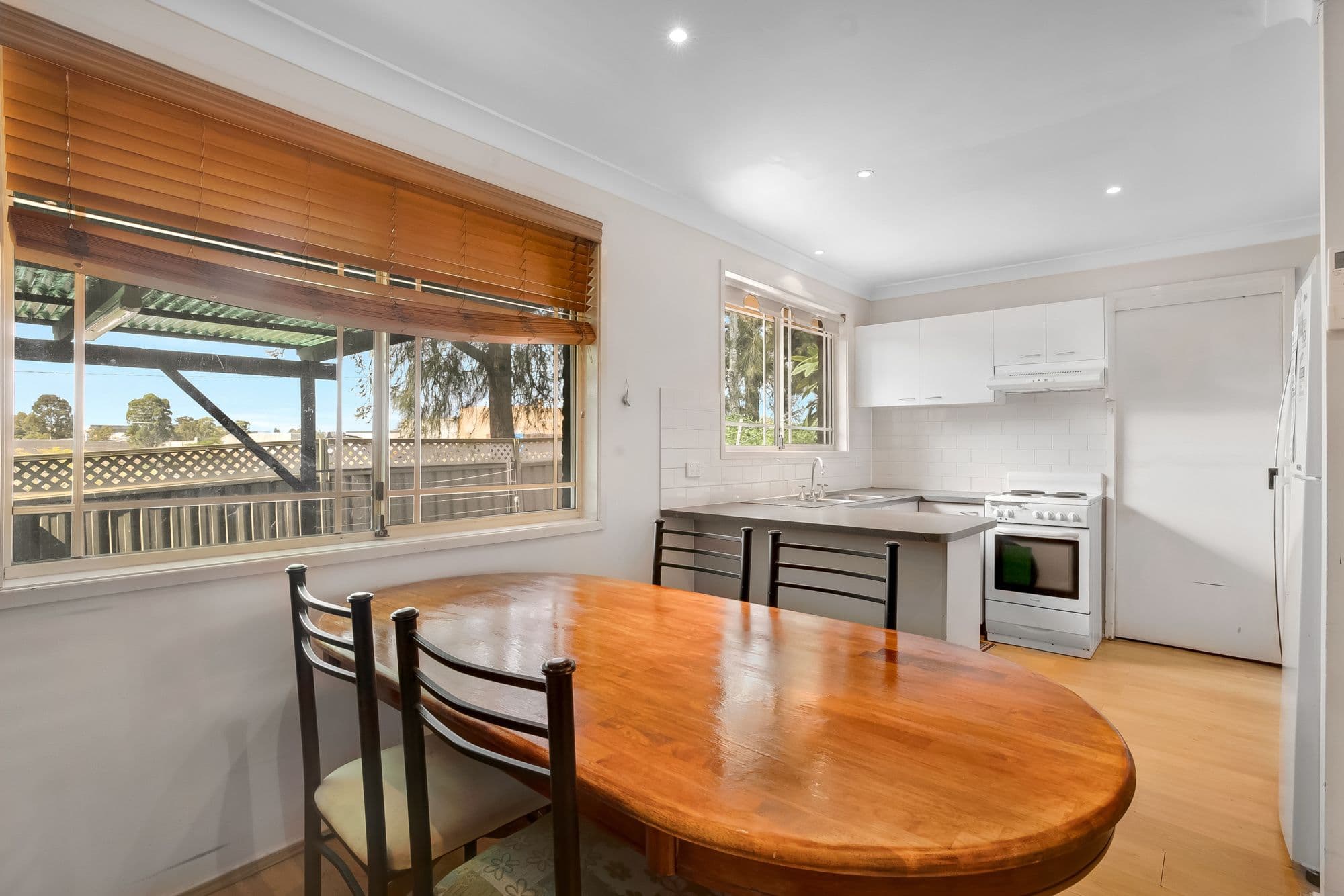 14 Derwent Place, Bossley Park NSW 2176, Bossley Park - Thumbnail 4