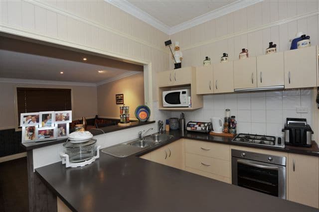 212 Bridge Street, NEWTOWN QLD 4350, Newtown - Thumbnail 4