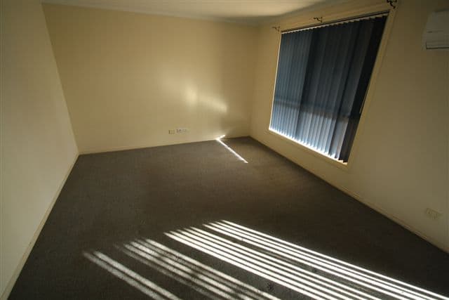 15 Ludwell Avenue, Salisbury North SA 5108, Salisbury North - Thumbnail 2