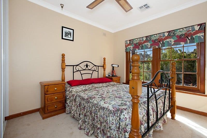 9 St Helens Street, BANKSIA PARK SA 5091, Banksia Park - Thumbnail 2