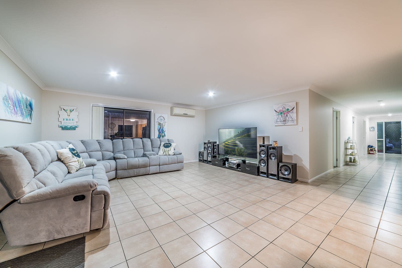 4 Currawong Crescent, Upper Coomera QLD 4209, Upper Coomera - Thumbnail 3