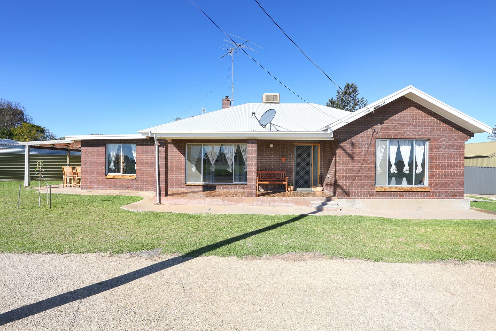 6-8 Seaview Road, Maitland SA 5573, Maitland - Thumbnail 2