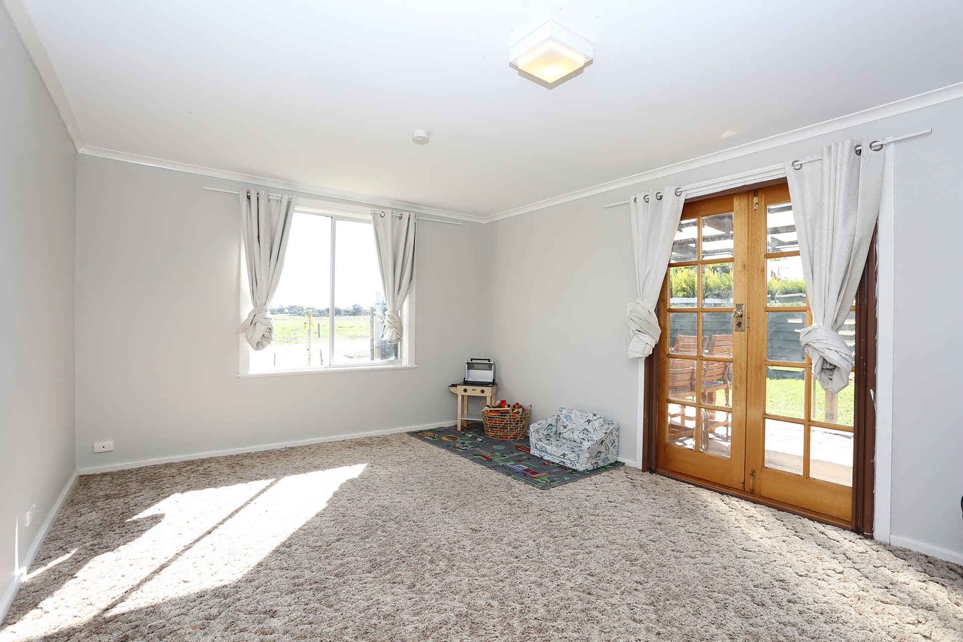 6-8 Seaview Road, Maitland SA 5573, Maitland - Thumbnail 7