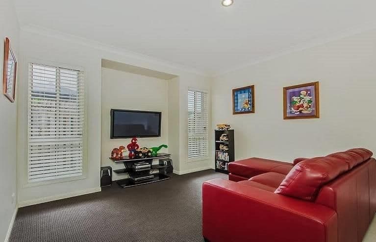 19 Homestead Circuit, Maudsland QLD 4210, Maudsland - Thumbnail 5