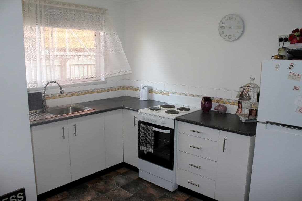 99 Gavin Street, BUNDABERG NORTH QLD 4670, Bundaberg North - Thumbnail 2