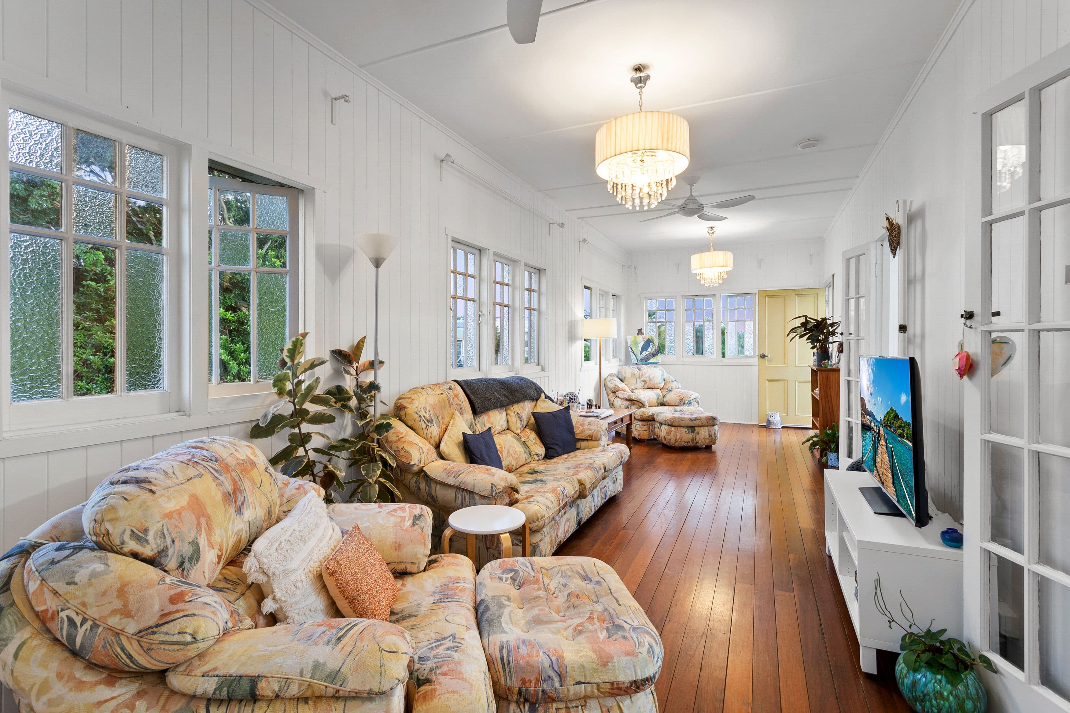 218 GURWOOD Street, Wagga Wagga, Wagga Wagga - Thumbnail 2