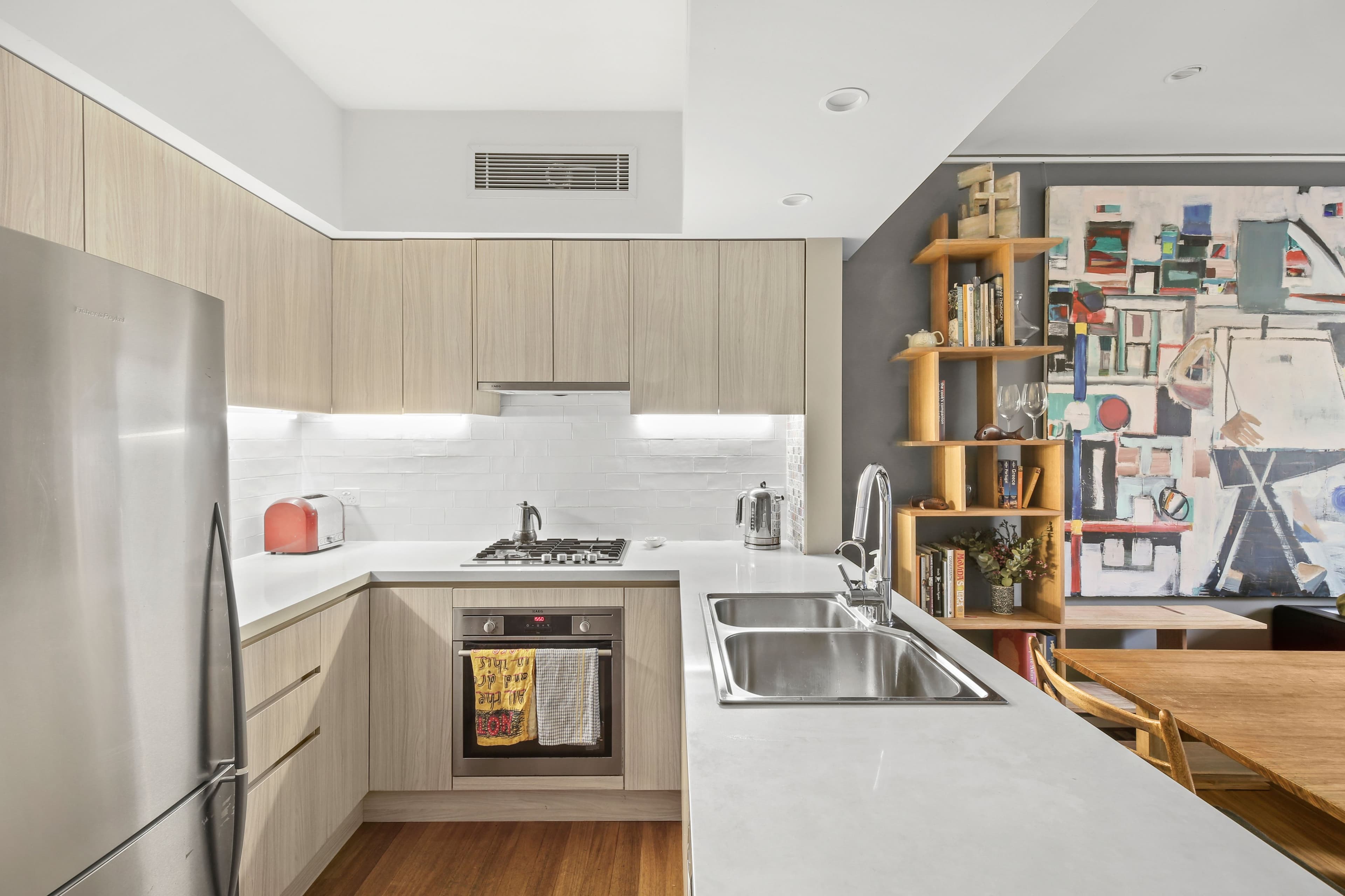 33 Harrington Street, Enmore - Thumbnail 4