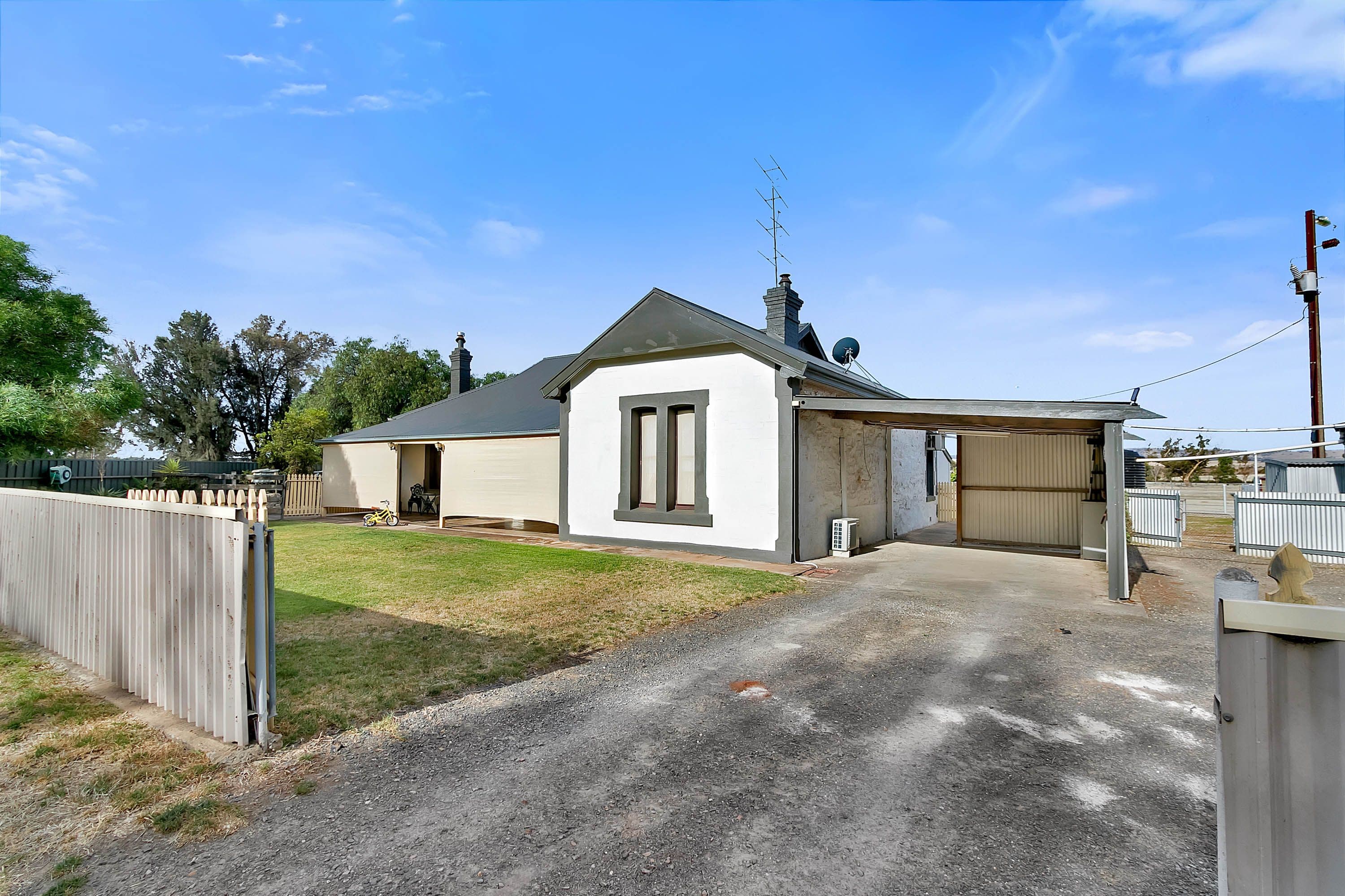 1020 Old Main Road South, Riverton SA 5412, Riverton - Thumbnail 2