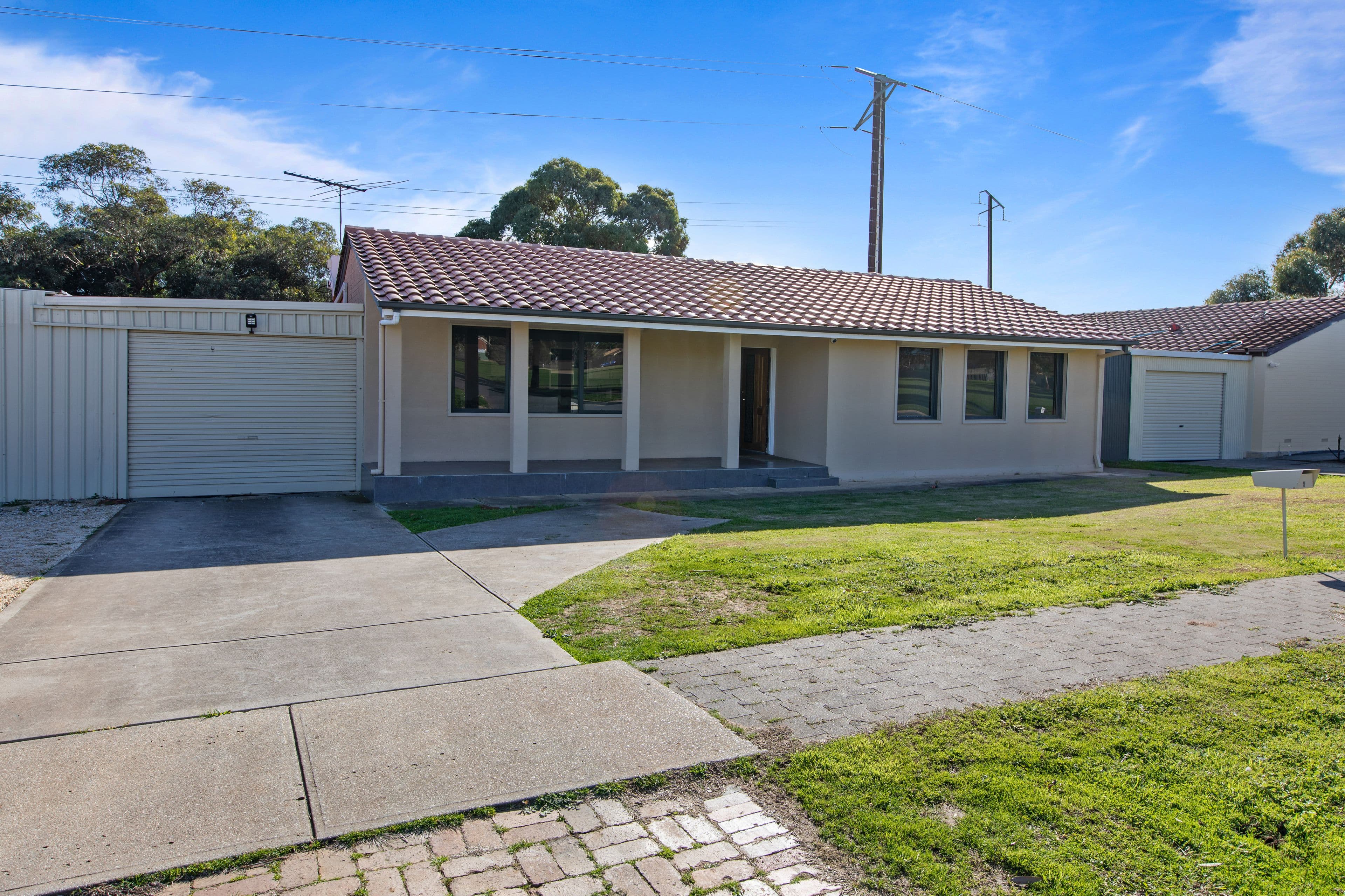 8 Dulkara Avenue, Craigmore SA 5114, Craigmore - Thumbnail 2