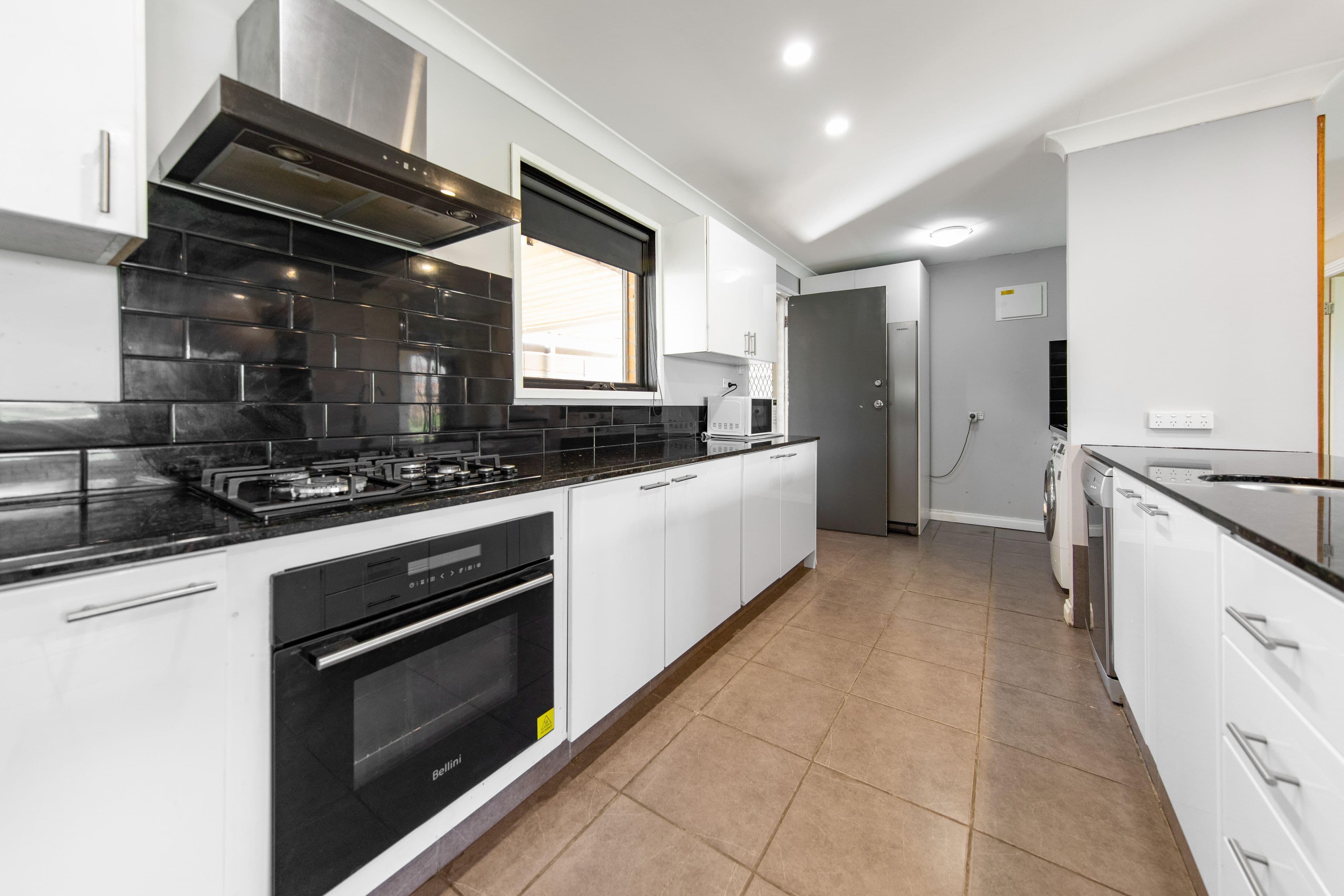 8 Dulkara Avenue, Craigmore SA 5114, Craigmore - Thumbnail 3