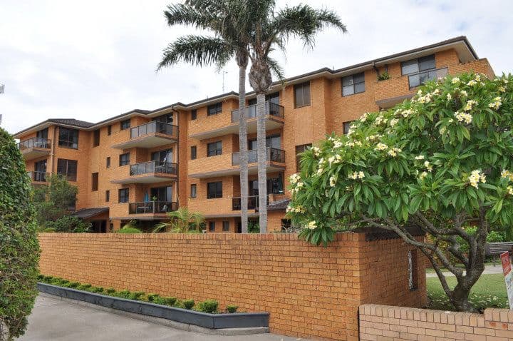25 Lake Street, FORSTER NSW 2428, Forster - Thumbnail 4