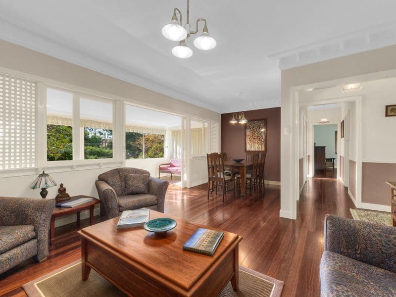 128 Arnold Street, Holland Park QLD 4121, Holland Park - Thumbnail 3