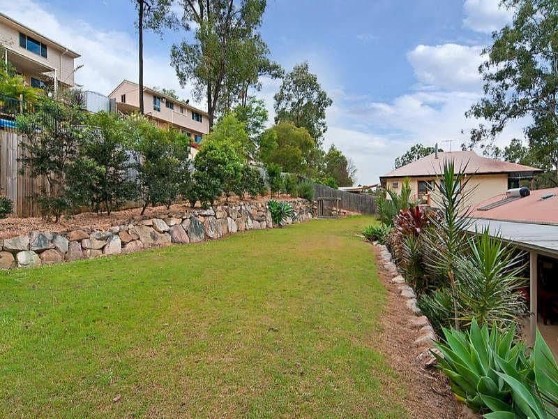 17 Redgum Court, BELLBIRD PARK QLD 4300, Bellbird Park - Thumbnail 4